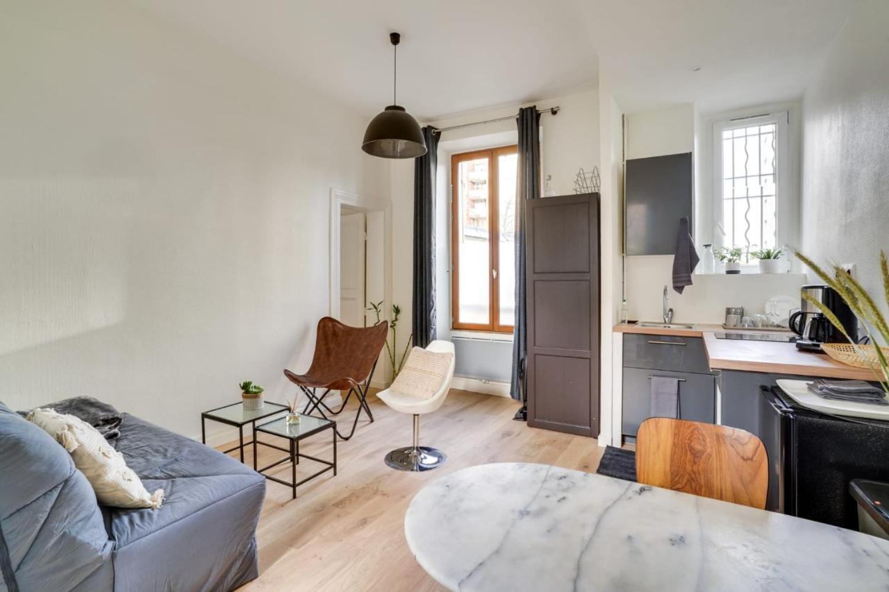 Appartement Charmant Entierement Equipe Иври сюр Сен Екстериор снимка